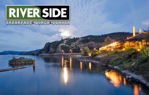 We enjoyed a similar moon rise the nights we stayed at the Hood River Inn (Best Western Plus)