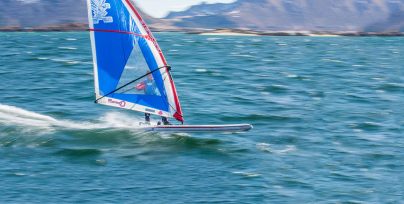 Starboard-windsurfing-2019-WindSUP-Action-SveinRasmussen